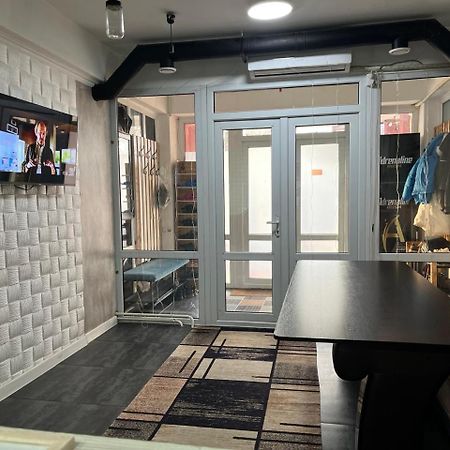الماتي Hostel Del Luna المظهر الخارجي الصورة