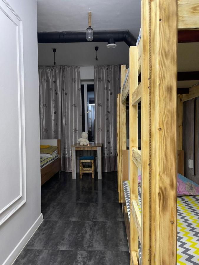الماتي Hostel Del Luna المظهر الخارجي الصورة